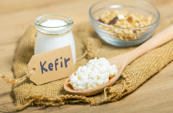 Kéfir : Bienfaits, origine, utilisation en complément alimentaire